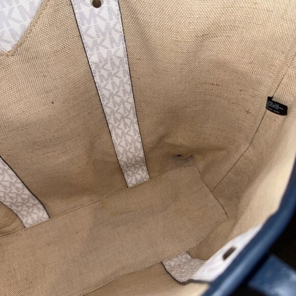 Michael Kors Eva MK Signature PVC Ombre Blue Multi Large Tote with Pouch NICE!! - Picture 15 of 15